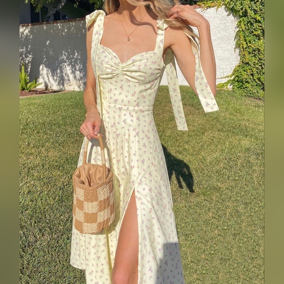 House of CB Alicia Lemon Sundress 🍋 - Picture 7 of 13